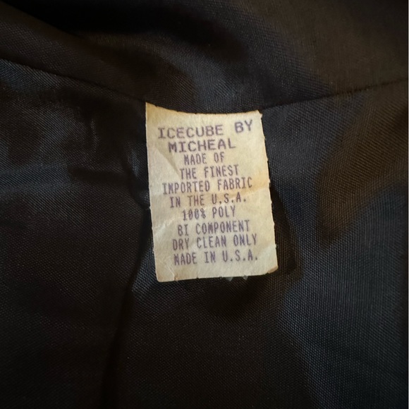 Ice Cube Ensemble Size 10 - Picture 11 of 14